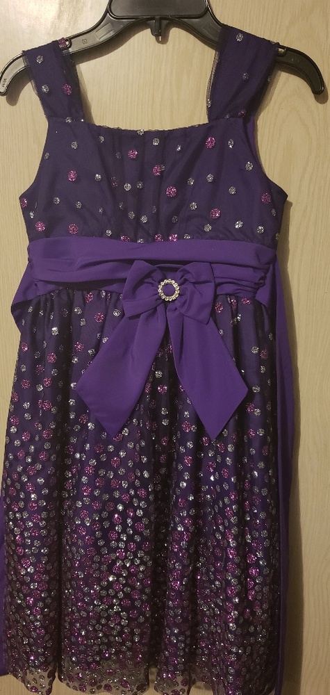 Girls dress
